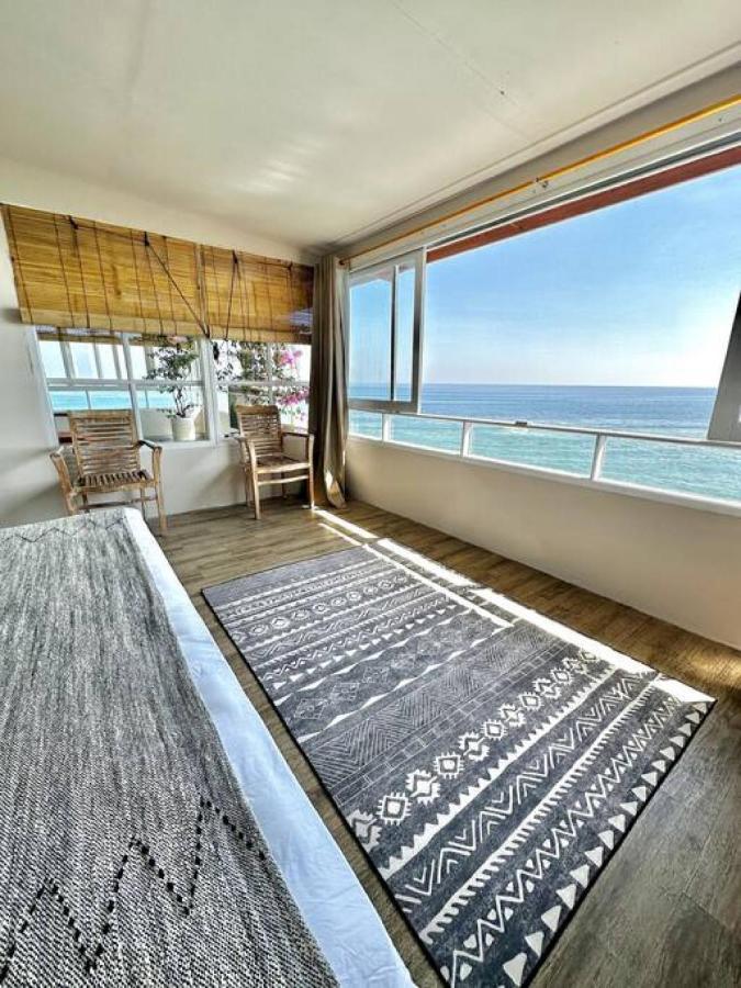 Beach Front Villa , All Mare 2 Uluwatu Extérieur photo