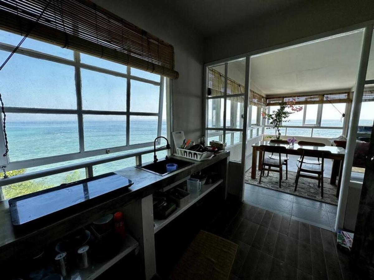 Beach Front Villa , All Mare 2 Uluwatu Extérieur photo